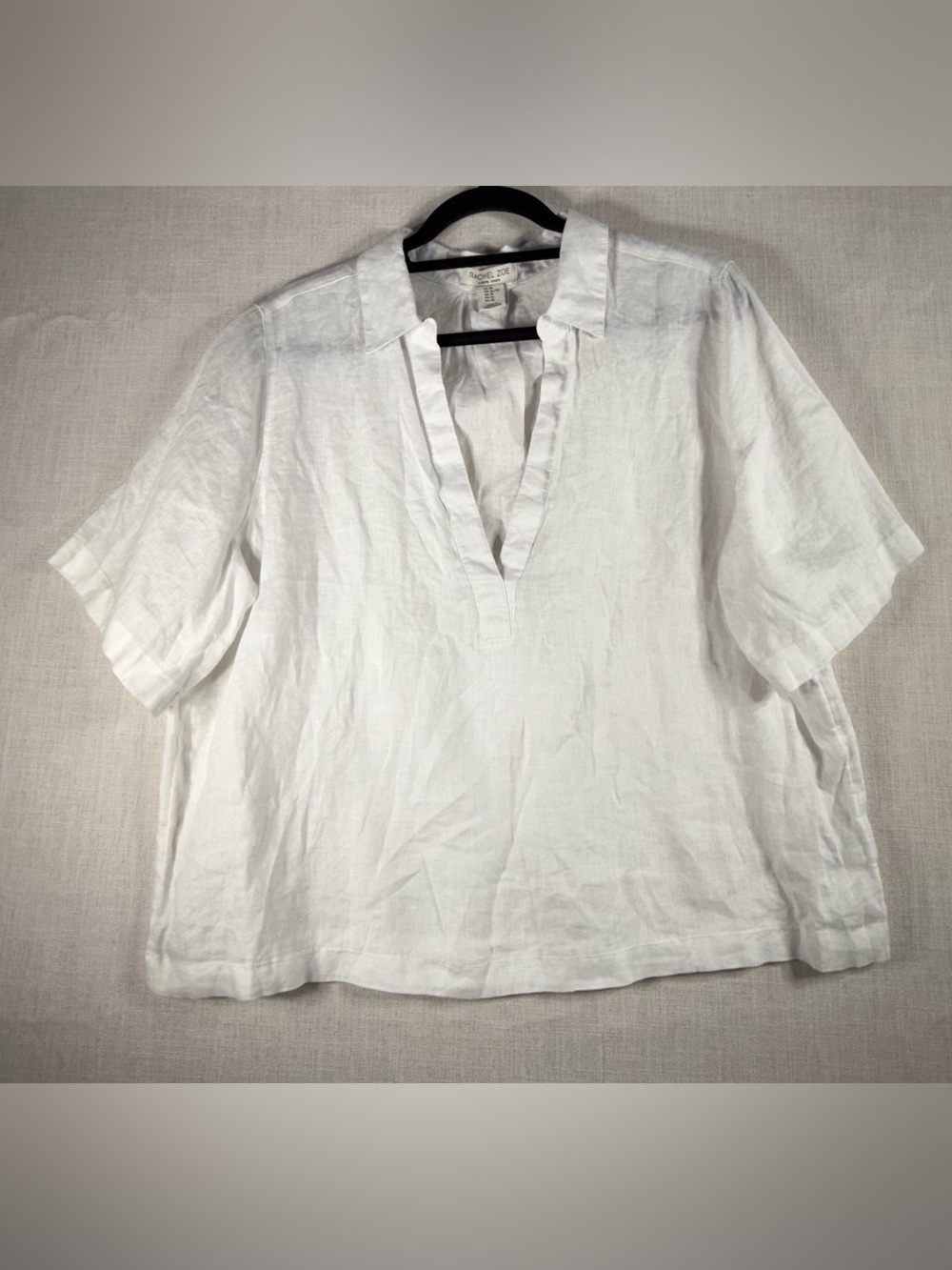 Rachel Zoe White Linen V-Neck Casual Button Down Shirt 100 % linen